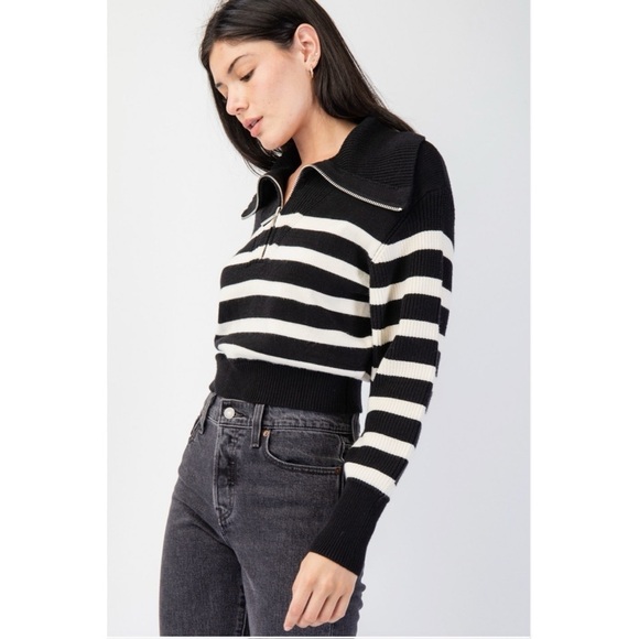 NWT Striped Half Zip Fold-over Cape Collar Sweater - Size Medium - Picture 2 of 10